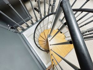Spiral Staircase- click for photo gallery